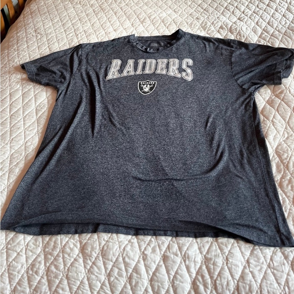 Gray Short Sleeve Tee Casual Comfort Raiders